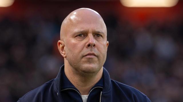 开云体育官网-输比赛不输发布会 斯洛特又把问题算在裁判头上了